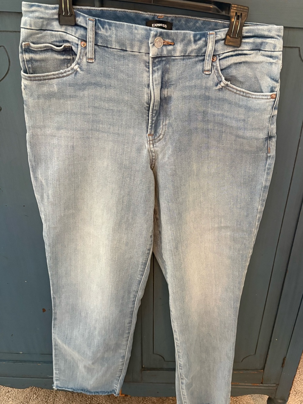 Express Women's Light Wash Jeans